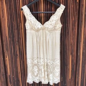 BCBGMAXAZRIA Cream Lace Dress